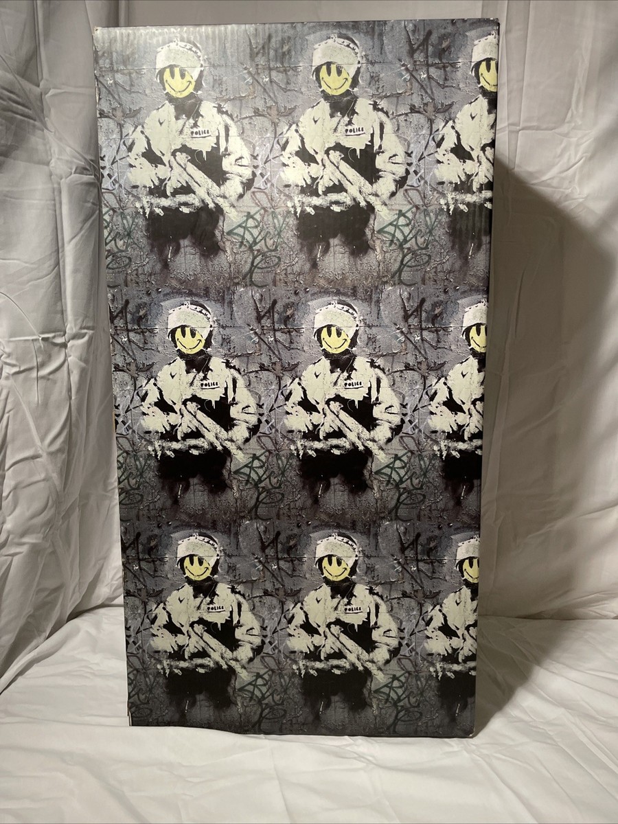 BE@RBRICK - BE@RBRICK RIOT COP BANKSY 1000％ Banksy Riot Cop 1000% Bearbrick by Medicom
