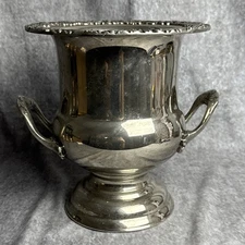 Trophy Cup Champagne Wine Bucket Elegance Silverware Silver Plated 9 1/4”