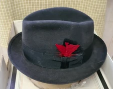 Strawbridge Clothier Wickham Dark Gray Vintage Fedora feather Hat. Size 7 Mint!