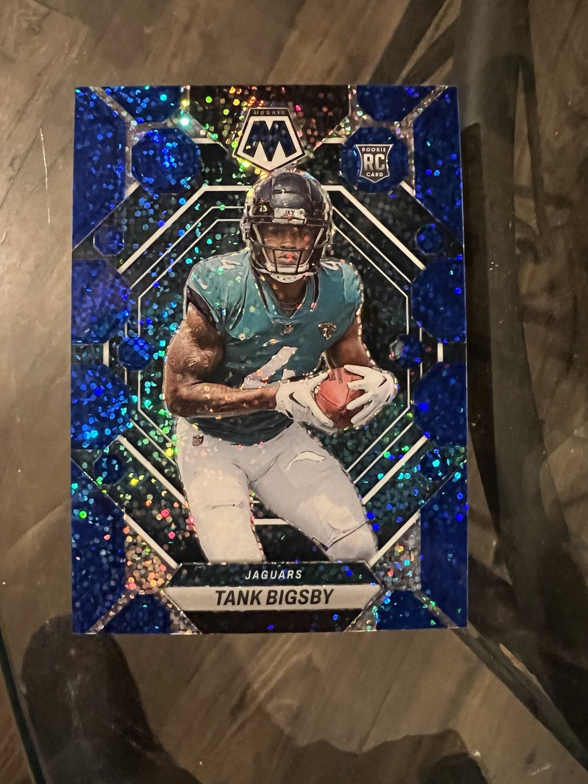 2023 Panini Mosaic - Rookies Blue Sparkle Prizm #364 Tank Bigsby /96 (RC)