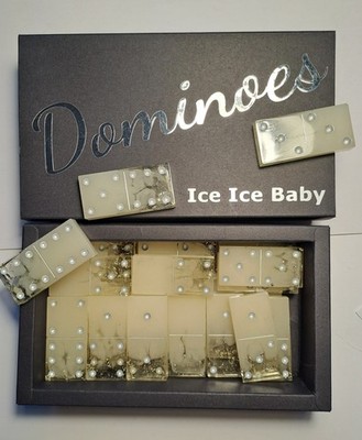 REDUZIERT. 28 DOMINOES ICE ICE BABY, DOUBLE 6, BOXED, OFF WHITE