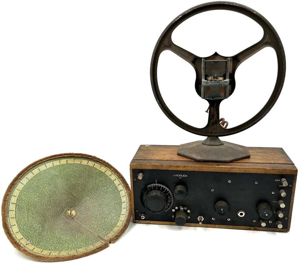 RARO! Radio de tres tubos Crosley 52 1924 con altavoz Crosley Musicone Foto 2 de 4