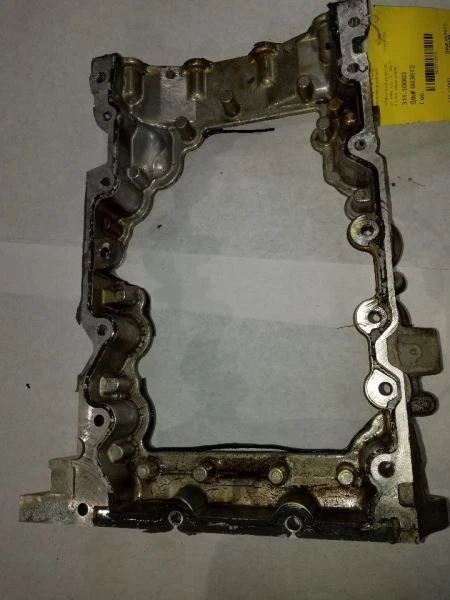 Cacerola de aceite 3,3 L a 25/02/18 2 piezas para camioneta Ford F150 17-18 273911 Foto 3 de 4