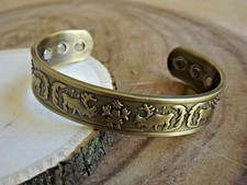 Army Green Copper Magnetic Bracelet Arthritis Pain Therapy Energy Cuff Reindeer
