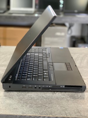 DELL PRECISION M6800 Core i7, 256GB SSD + 2 x 2TB HDD =4TB, 32GB