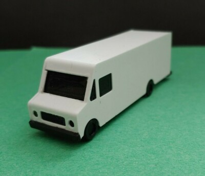 2-pk HO 1:87 scale Step Van Catering Van street food carnival food stand