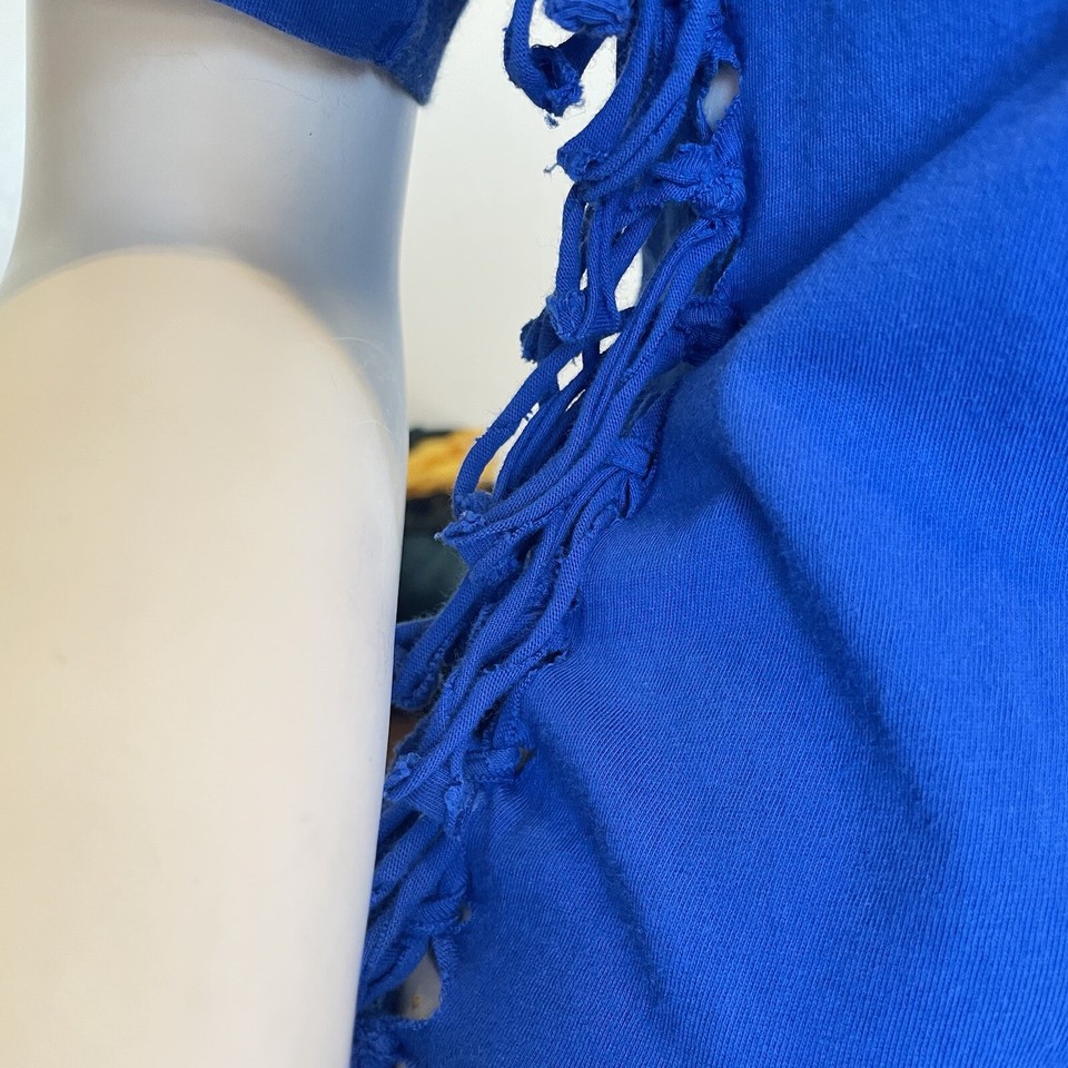 PINK VICTORIA’S SECRET ROYAL BLUE CROPPED TEE SIZE S RWB ELBROIDERED