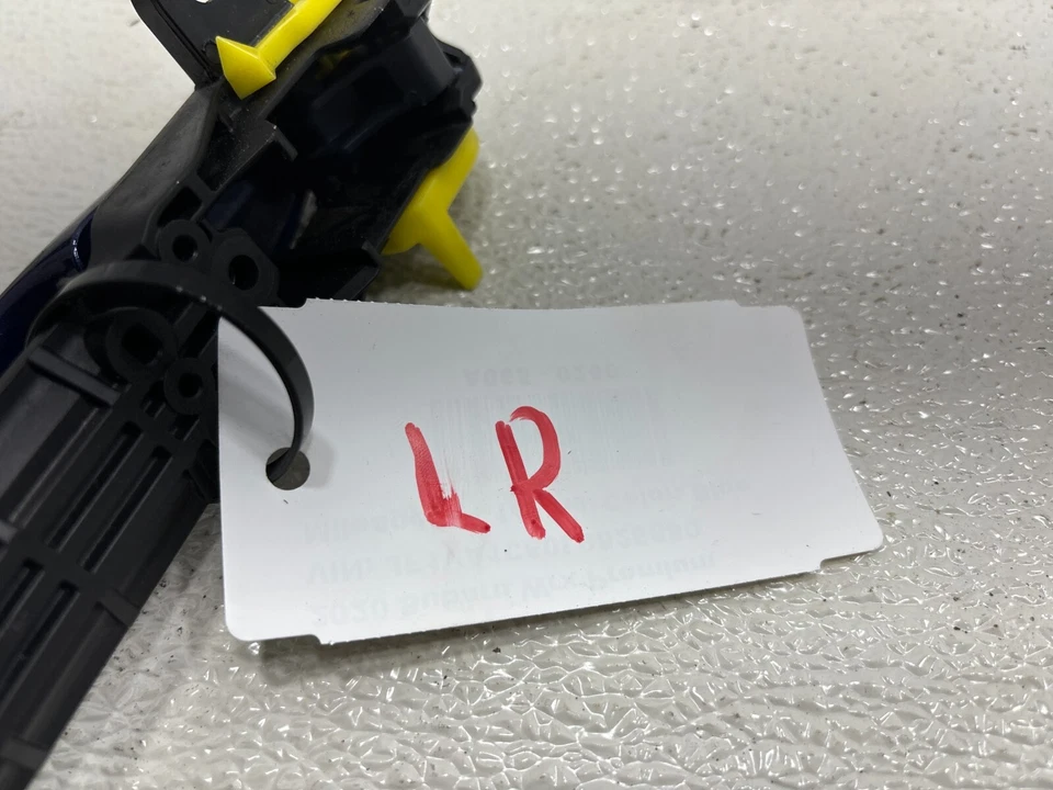 Manija de puerta exterior izquierda trasera izquierda original Subaru Wrx/Wrx Sti 2015-2020 OEM Foto 2 de 4