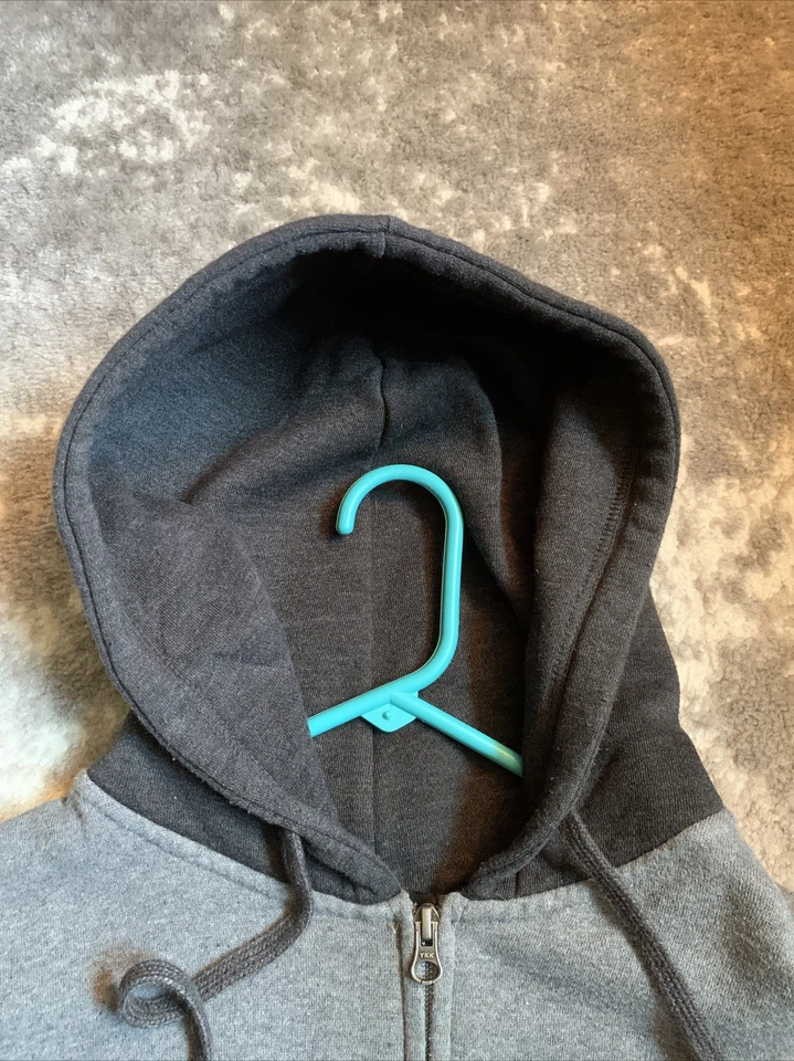 RARE Fallout 3 Limited Edition Nuka Cola Hoodie Size SMALL Bethesda Full-Zip - Image 4 of 4