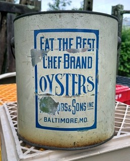 Early 1 Gallon Wm. Jacobs & Sons Chef Brand Oyster Can Bail Handle Baltimore MD