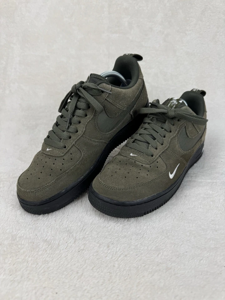 Nike Air Force 1 Low Olive Green Suede Trainers UK7 Very Good Condition - Image 3 of 4