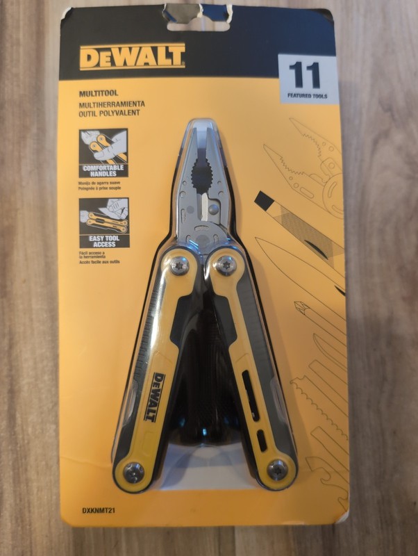 DeWalt Multi tool New In Box With Pouch Case 11 In 1 Brand New Rare