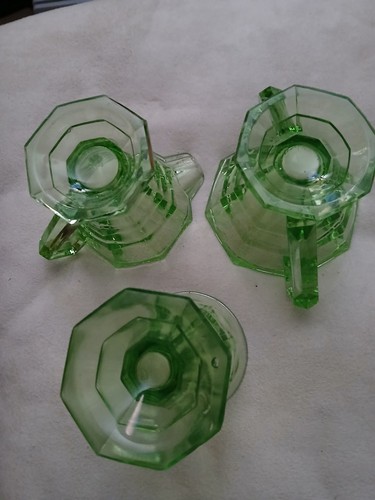 Vintage Green Depression Open Sugar and Creamer Set - Picture 7 of 9
