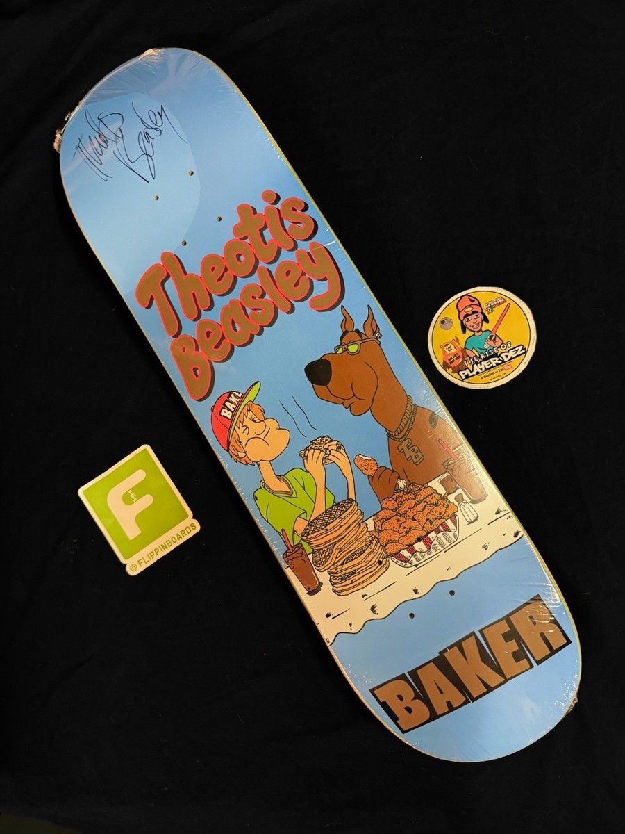 SUPER RARE SIGNED Theotis Beasley Scooby Doo WAFFLES Baker