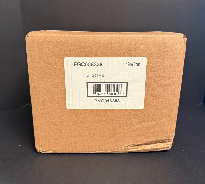 2025 TOPPS STADIUM CLUB UFC FACTORY SEALED 16 BOX HOBBY CASE (D)