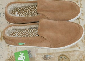 sanuk pair o dice chill