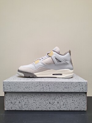 Nike Air Jordan 4 Retro SE Photon Dust  