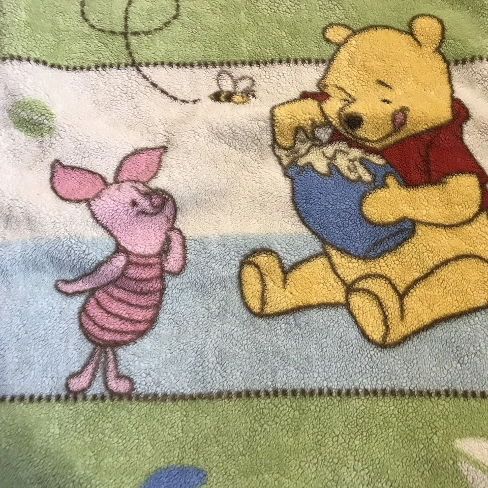 Manta bebé Disney Winnie the Pooh Piglet Hunny Leaves Foto 2 de 4