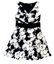 Chaps Floral Women's Blue and White Fit & Flare Size 10 Dress NWT
