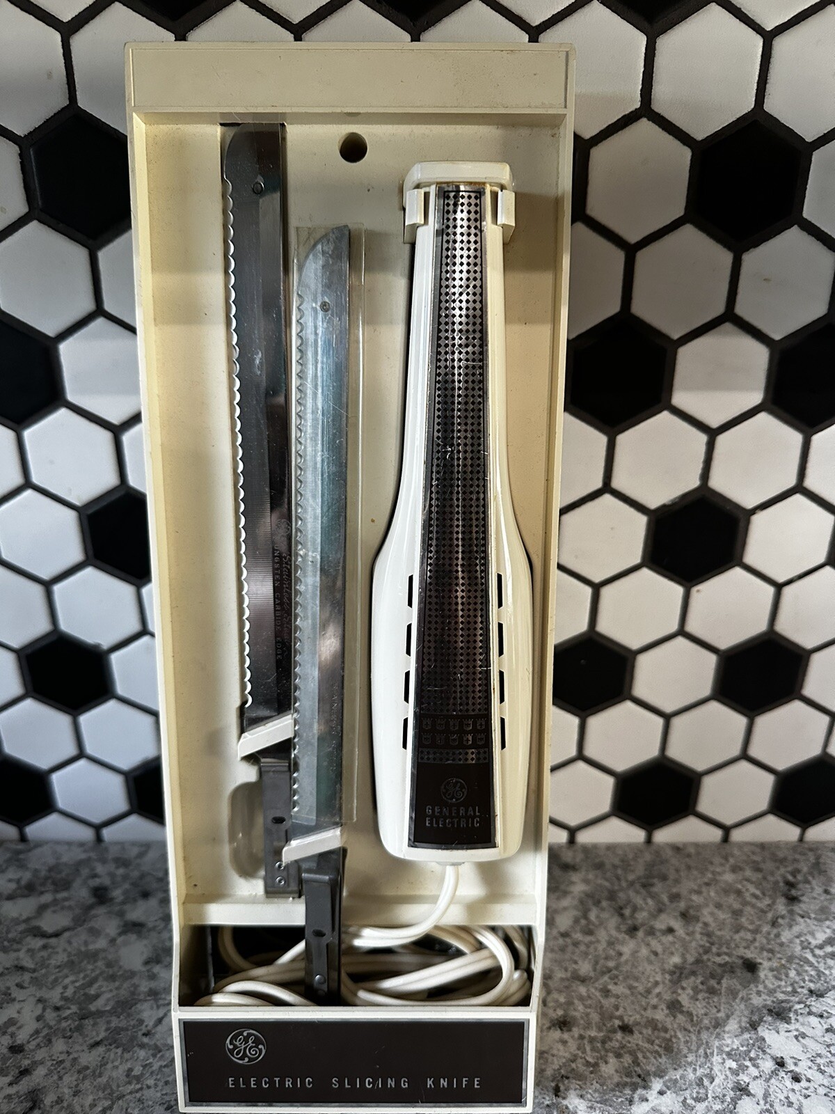 Vintage General Electric Knife Wall Mount or Lay in Drawer W/ Extra