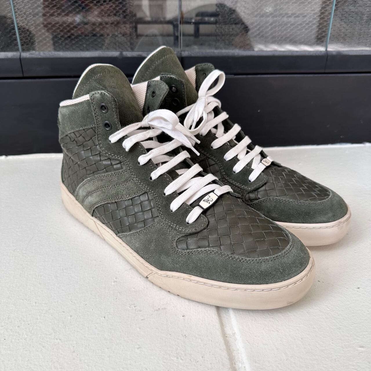 Bottega Veneta Mens Luxury Sneakers for Style and Comfort