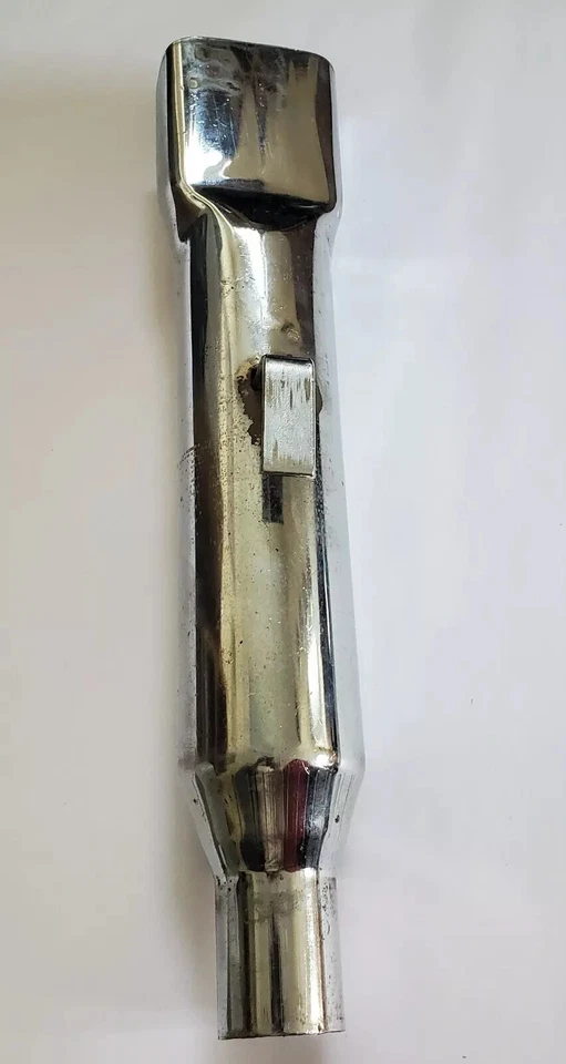 Extensión de escape original Plymouth Barracuda Dodge Dart 1968-1970 2883835 nuevo de stock Foto 2 de 4