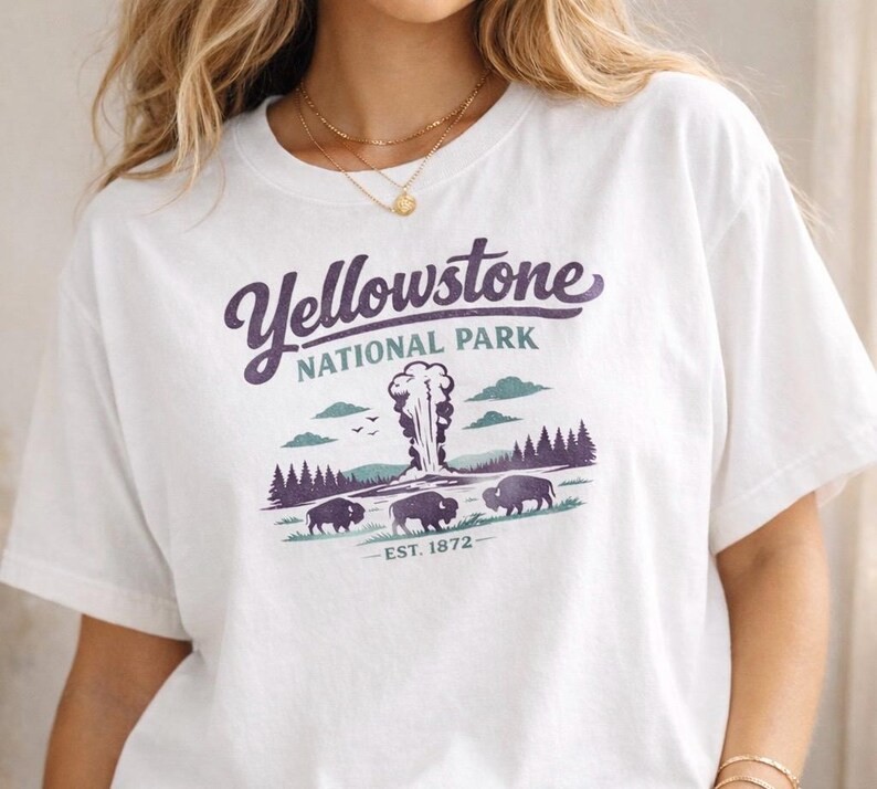Vintage Yellowstone National Park Comfort Tee