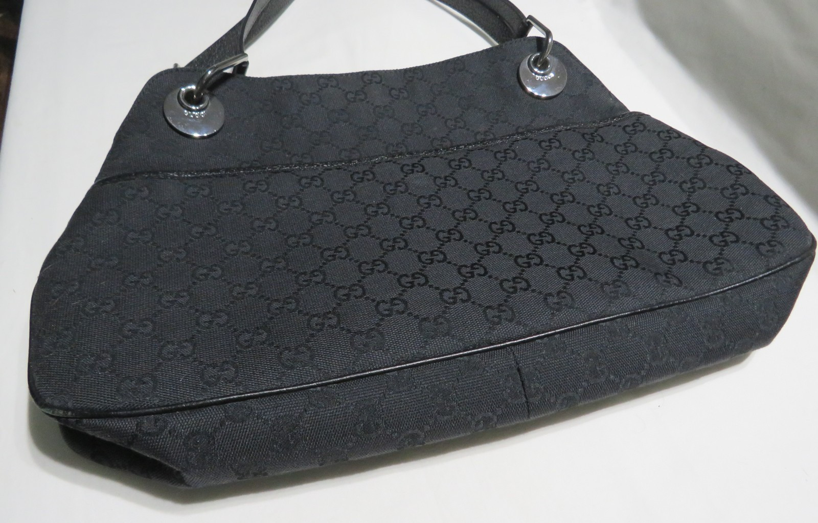 Authentic GUCCI Eclipse Black Canvas Leather Hand… - image 4