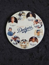 3 inch  baseball button L.A Dodgres  ( G )