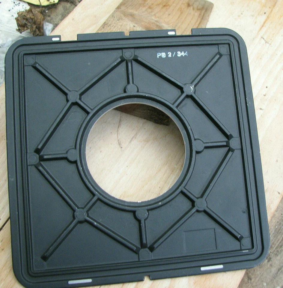  original Plaubel Profia 10 x 8 fit lens board panel copal 3 65mm hole 166mm sq - Image 2 of 3