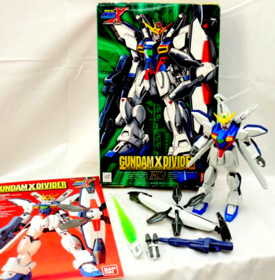 BanDai Gundam X Divider 1/100 Mobile Suit Model Figure GX-9900-DV