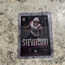 2021 Panini Chronicles - Luminance Update Rookies Pink Rhamondre Stevenson (RC)