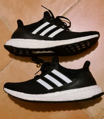 Adidas Ultraboost 5 DNA Running Schuhe