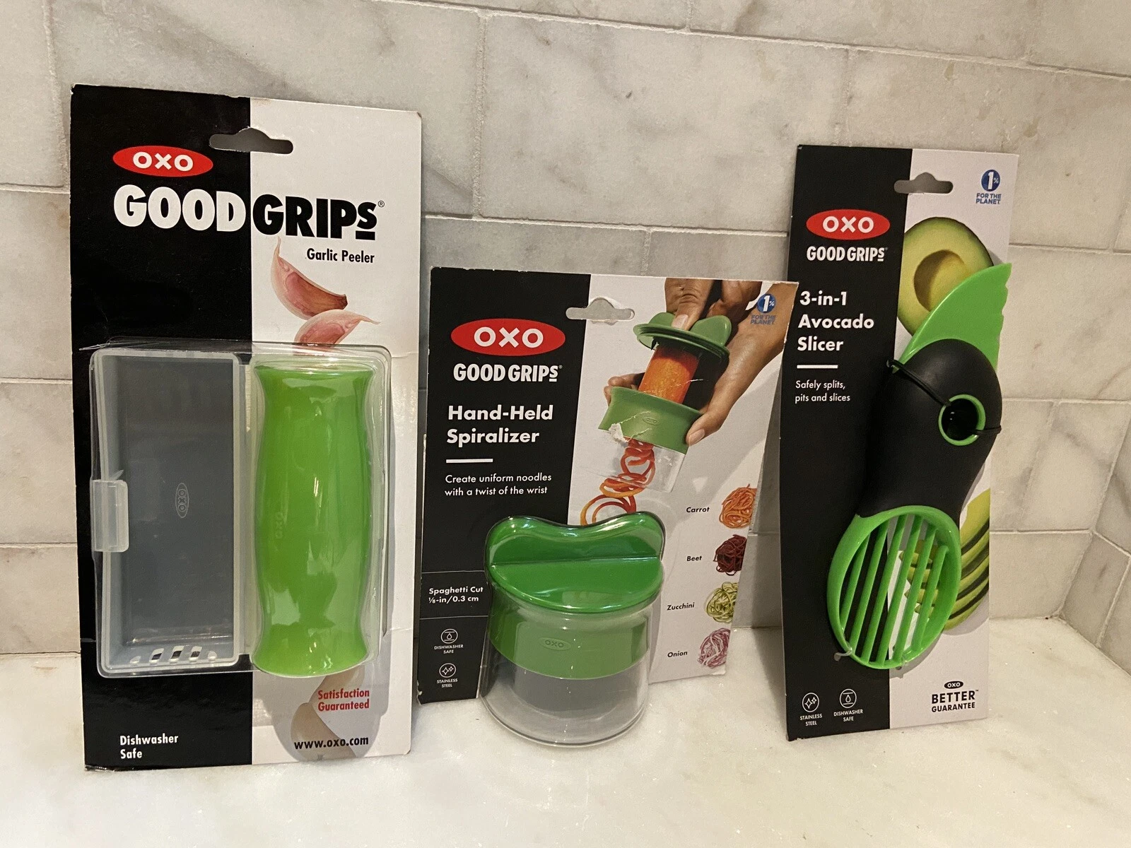 OXO Good Grips Garlic Peeler, Hand-Held Spiralizer & 3-in-1 Avocado Peeler - NEW