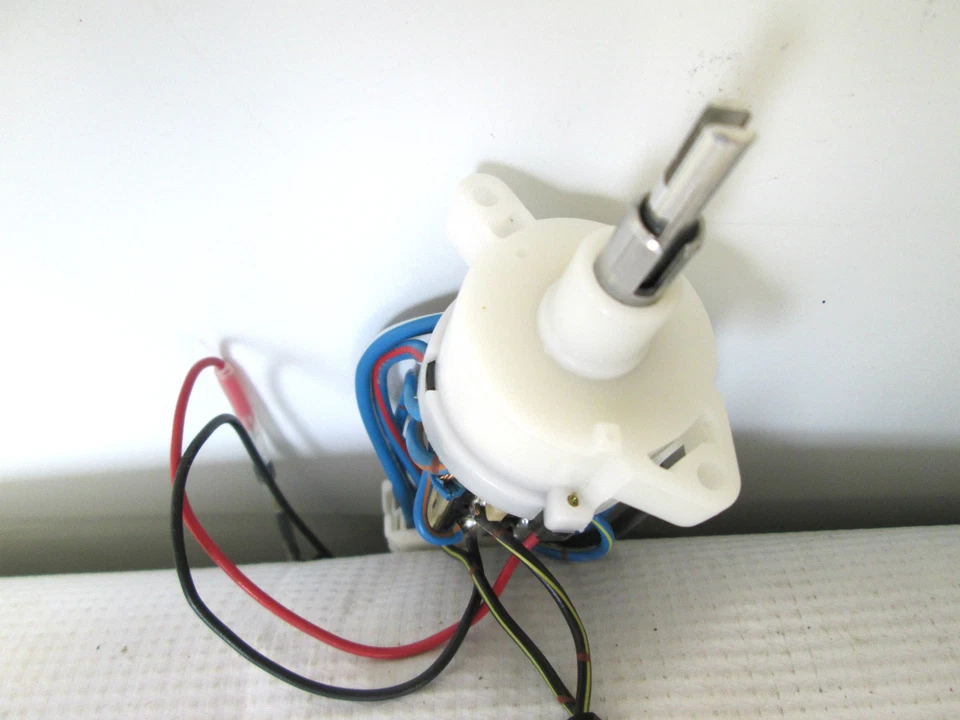 INTERRUPTOR SOPLADOR CALENTADOR AIRE ACONDICIONADO FORD ESCORT TRACER YH-587 MOTORCRAFT 91 96 NUEVO ORIGEN Foto 3 de 4