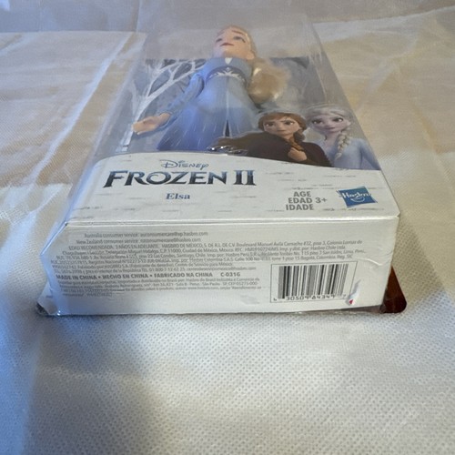 Disney Frozen 2 ELSA Modepuppe mit blauem Ombre Outfit Hasbro 2019 - Bild 5 von 5