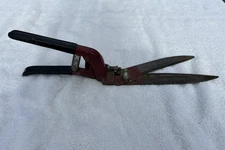Vintage Wallace Lawn Shears Grass Clippers