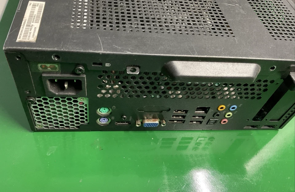 Acer Aspire X3910 Compact Desktop Pentium E5800 3.2GHz NO RAM NO HDD - Image 3 of 4