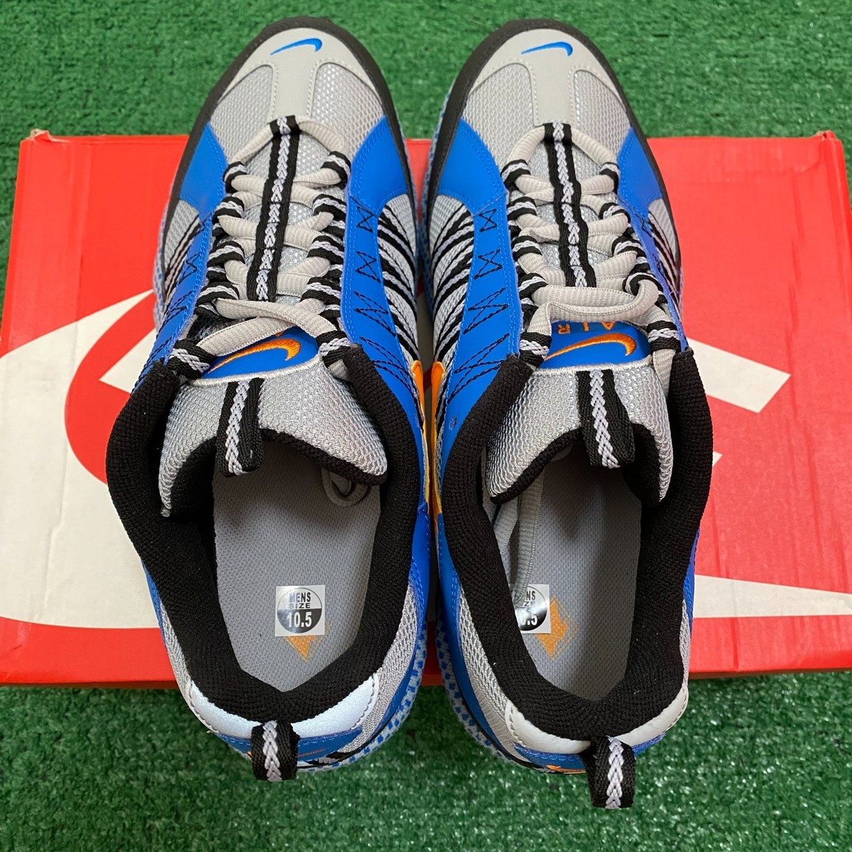 Size 10.5 - Nike Air Humara 17 Silver Blue Spark Sneakers AO3297