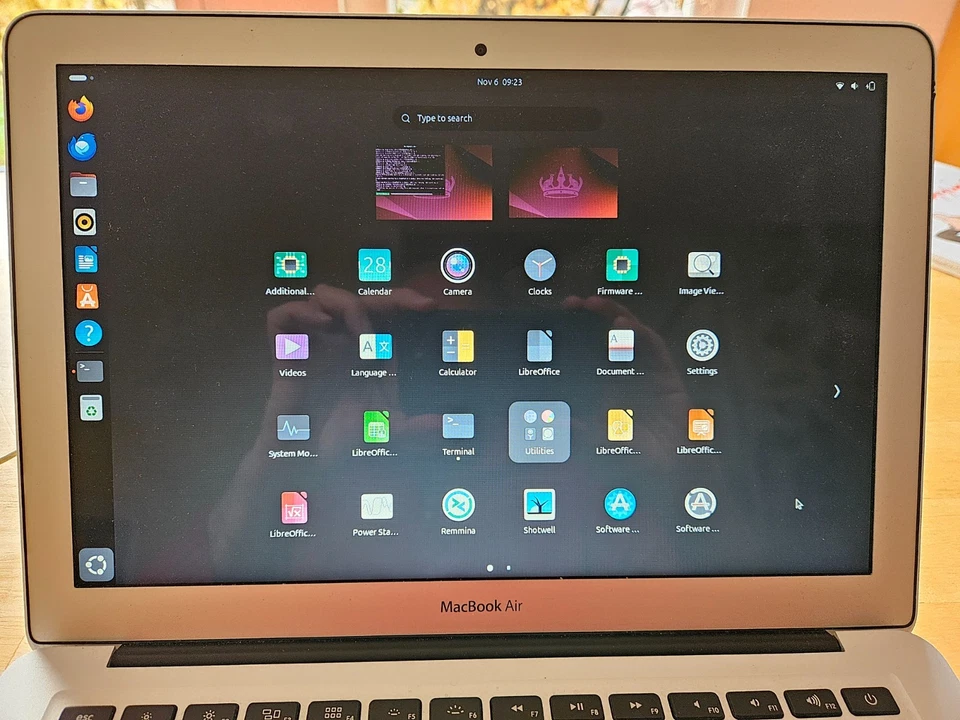 Apple MacBook Air 7,2 13 Zoll with Ubuntu Linux installed - Bild 3 von 4