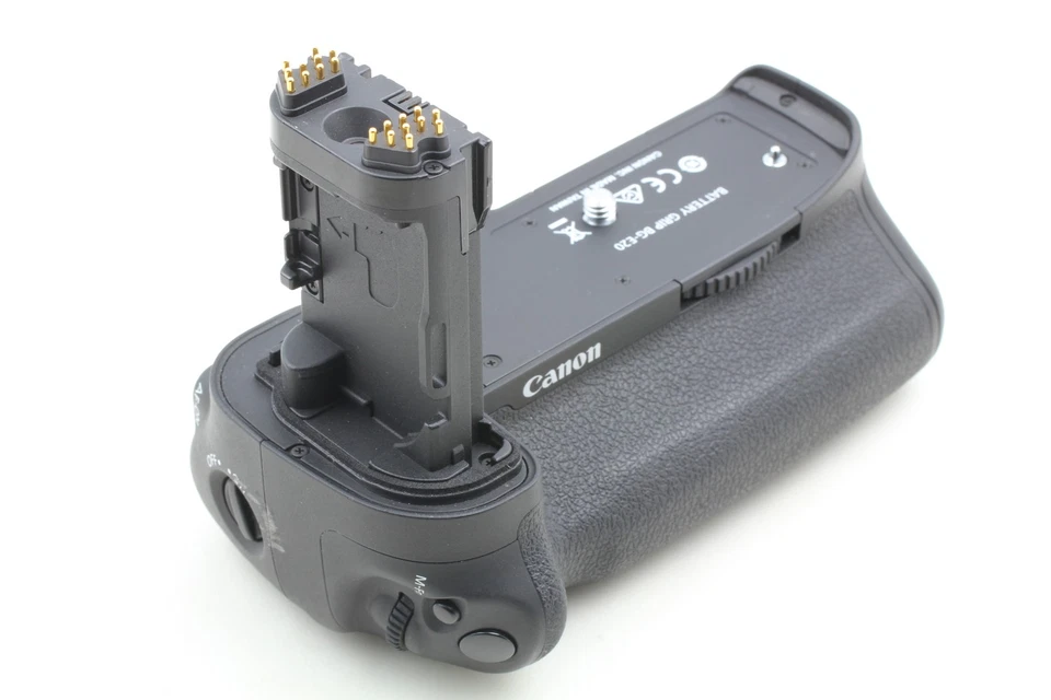 [NEAR MINT] Canon BG-E20 Battery Grip for EOS 5D Mark IV DSLR From JAPAN - Image 4 of 4