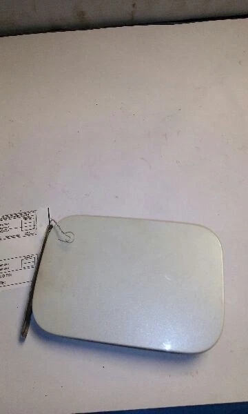 2004 Infiniti G35 4 portas sedã passageiro direito porta de enchimento de combustível - Imagem 3 de 4