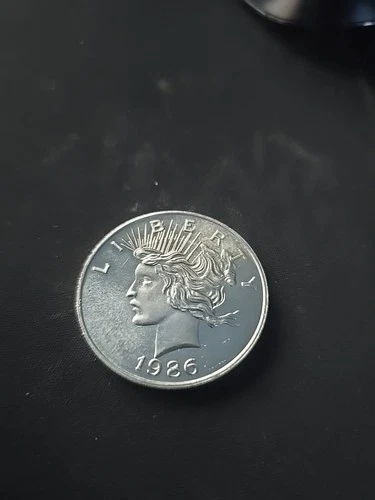 1986 Peace Dollar #34 1 oz .999 Fine Silver Round