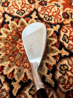 Titleist Vokey 56* 10 bounce SM5 S-Grind in good condition. 
