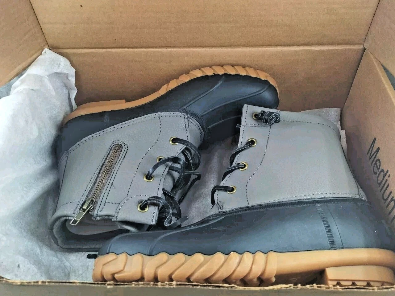 HZStay Waterproof Snow Boots Hiking Walking Rainproof Size 10 NIB