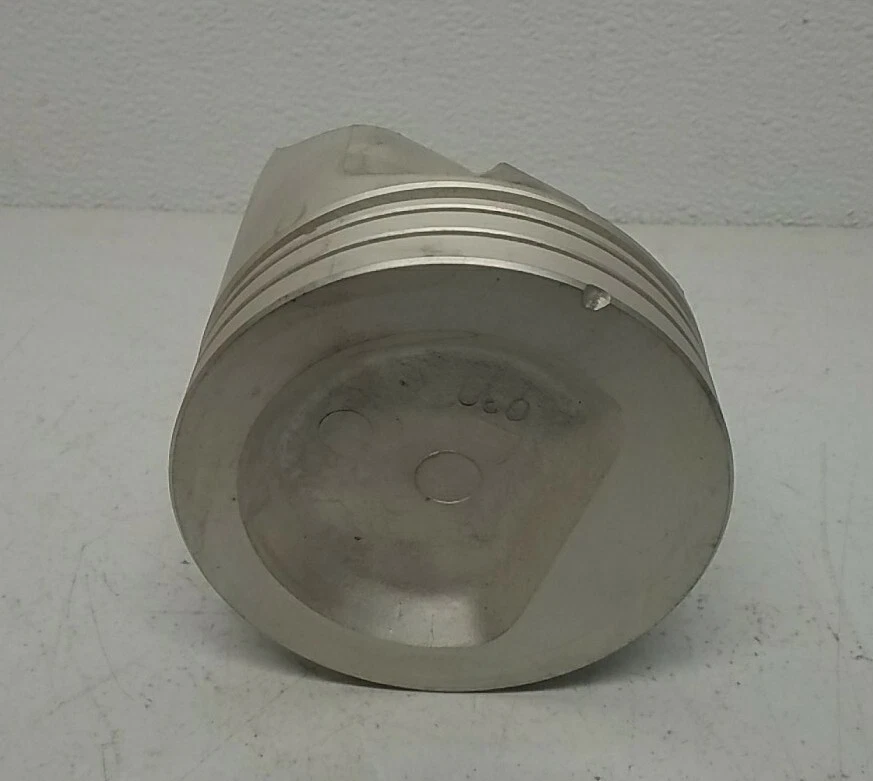 Pistón de motor Perfect Circle 224-2481.030 - Precisión y durabilidad Foto 3 de 4