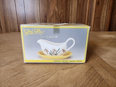 Vintage Petal Pets Tiger Lily Collection Gravy Boat Creamer With Tray MIJ 81857