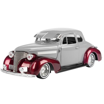 Motormax 1:24 Get Low Lowrider 1939 Chevrolet Coupe Diecast 2-Tone