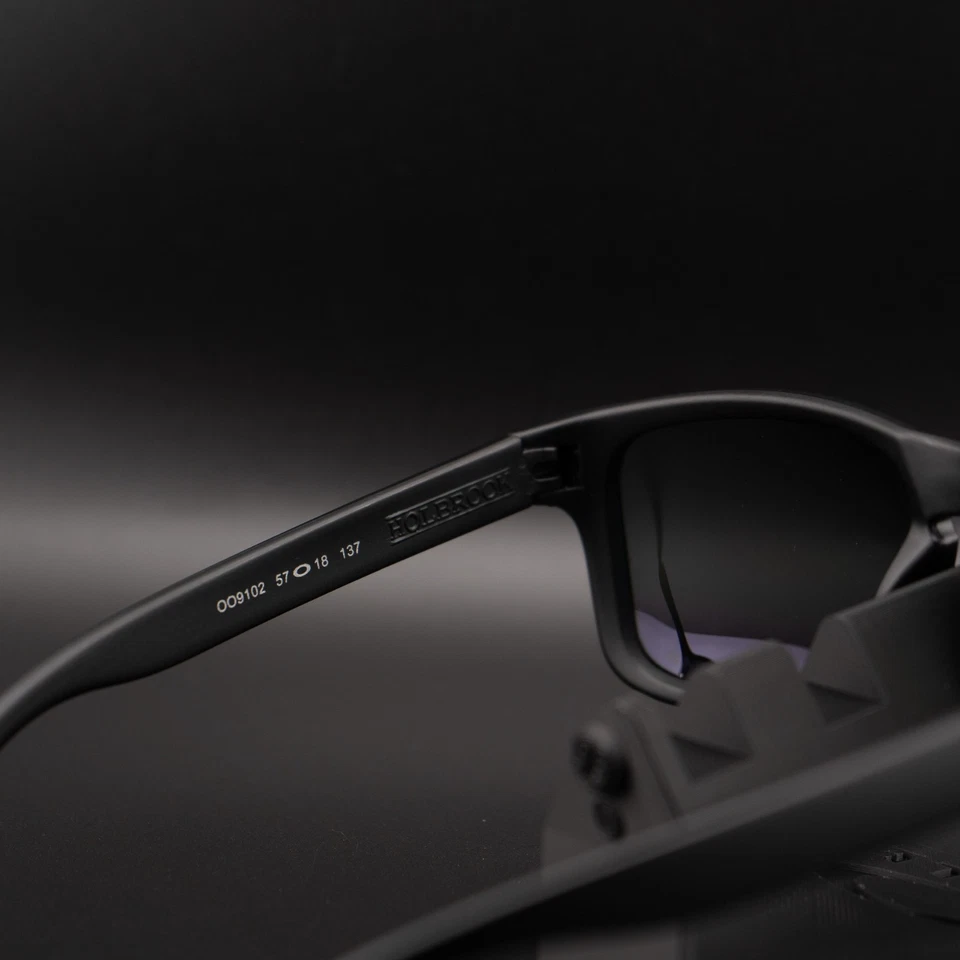 NUEVO Gafas de sol Oakley Holbrook M polarizadas Prizm para hombre negras/púrpura/5 Foto 4 de 4