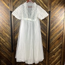 Vintage 60s Radcliffe Lingerie Cream Chiffon Peignoir Robe Only Medium
